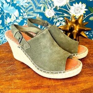 Tom’s Green Suede Wedge Shoes